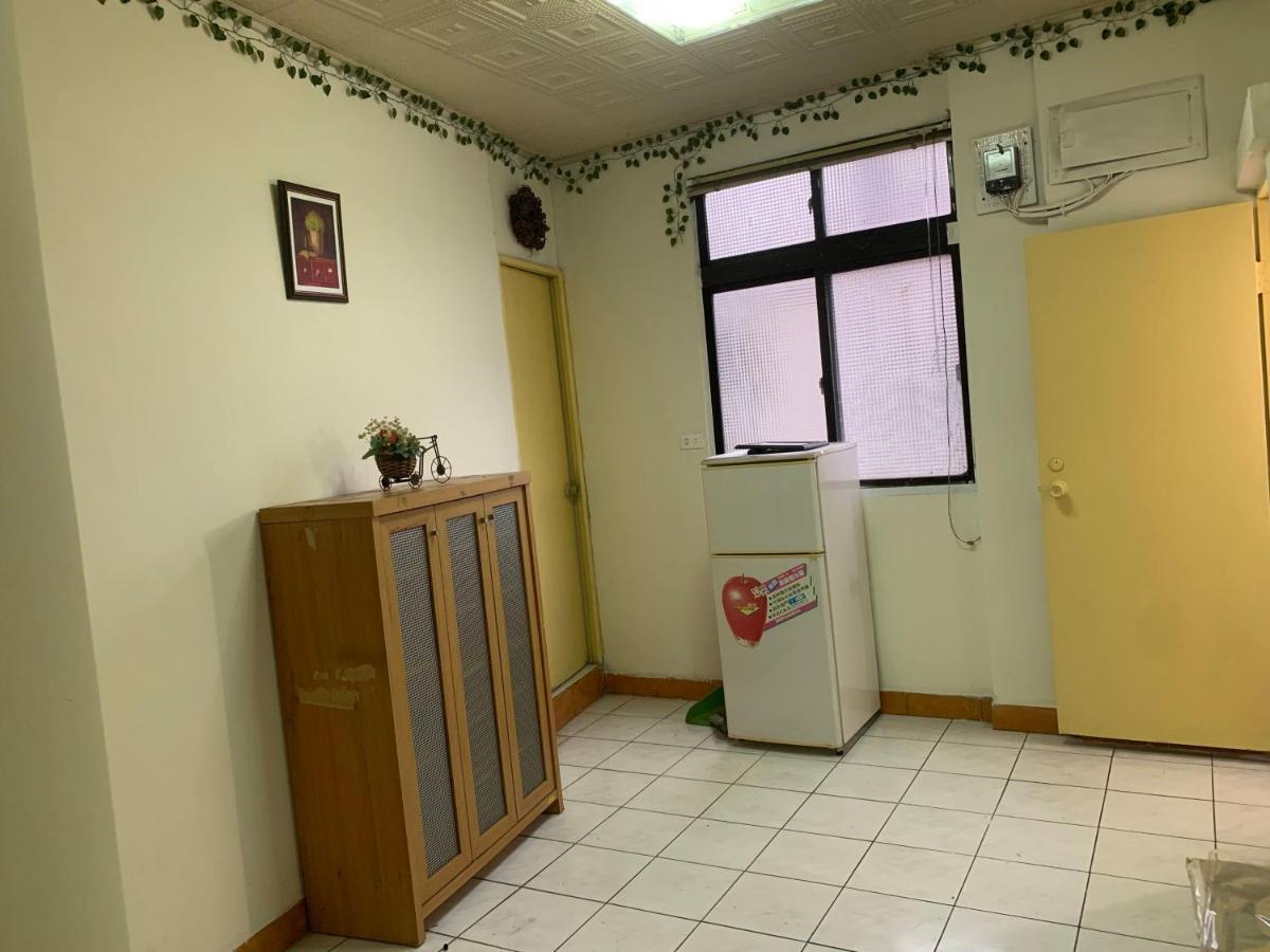 淡水老街歡樂便利民宿 Tamsui Ngoại thất bức ảnh