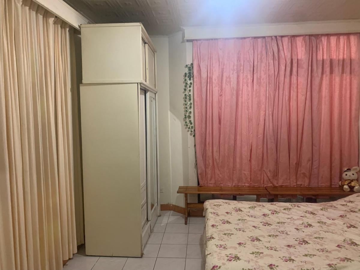 淡水老街歡樂便利民宿 Tamsui Ngoại thất bức ảnh